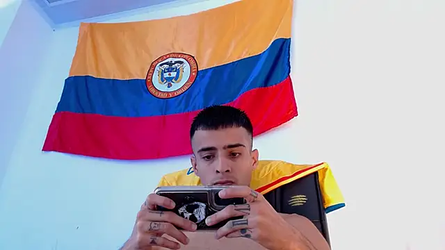 Bad Boy Carter69 online show from July 19, 3:38 pm