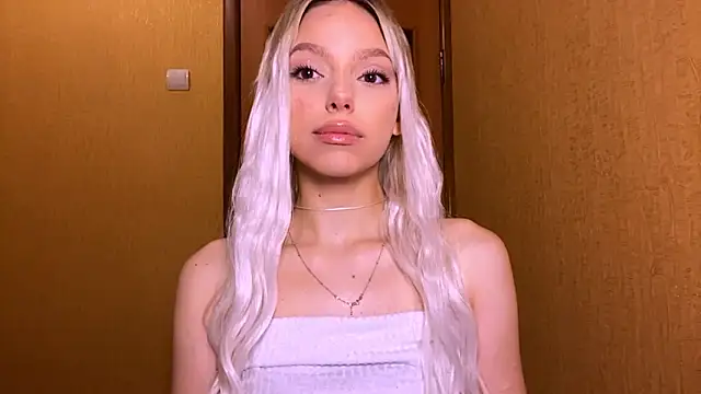 YawingSanguine online show from March 15, 5:08 pm