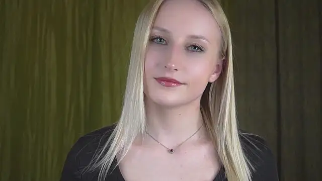 CatarinaGulla online show from March 14, 12:54 pm