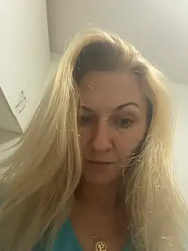 Secret Ladyx online show from August 5, 3:42 am