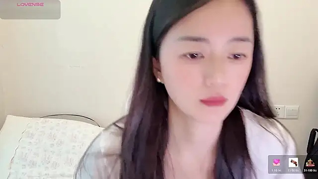 jinxiyao01 online show from August 4, 2:48 am