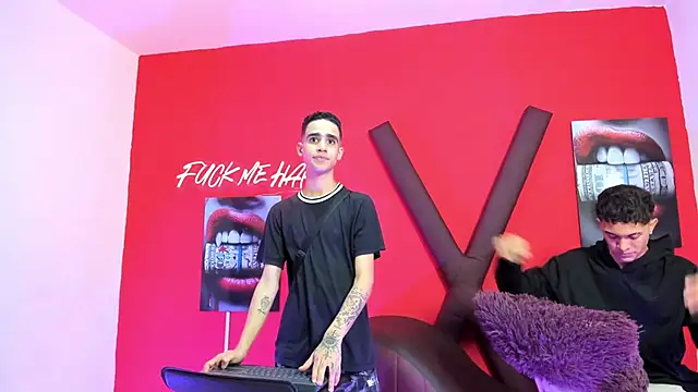 SKYN MAN online show from March 17, 1:21 am