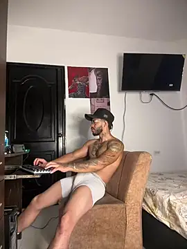 Kenny romano online show from April 13, 11:05 am