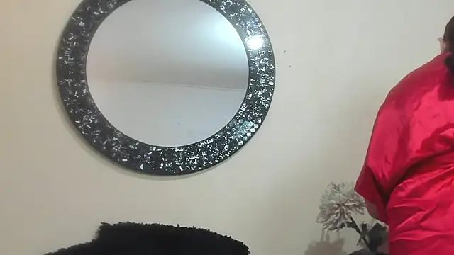 Maye Milf  online show from April 18, 1:04 pm