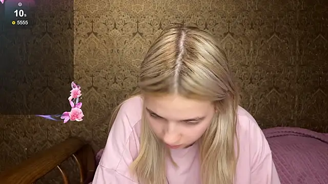 marianamila online show from March 4, 12:05 am