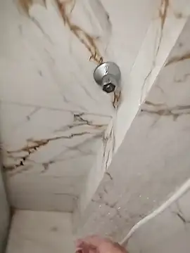 Snapshot of tubarao19 chatting on March 22, 11:41 pm tubarao19 online show from March 22, 11:41 pm