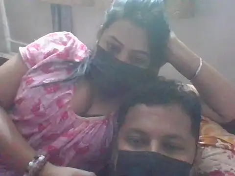 DRAMA  QUEEN online show from March 30, 7:04 pm