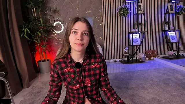 Velvet Spell online show from April 21, 3:24 am