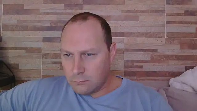 Snapshot of lustonfan chatting on May 28, 12:35 pm lustonfan online show from May 28, 12:35 pm