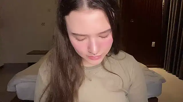 KristieKitty online show from April 26, 4:48 pm