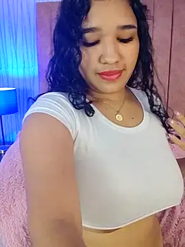 AriaMontes online show from April 30, 12:11 pm