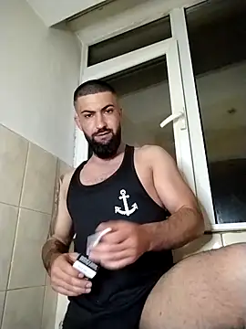Tommy Porn  online show from April 30, 8:48 pm