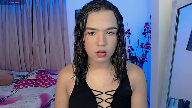 Candyy doll   online show from March 5, 6:37 pm