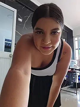 Pretty Julieta online show from July 16, 7:31 pm