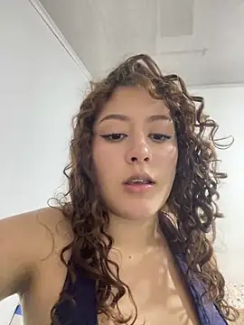 Amber roouse online show from May 20, 1:23 am