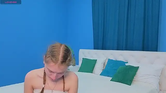 Xenia paradise online show from May 24, 12:26 am