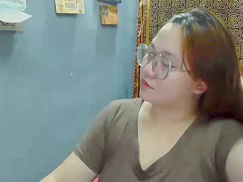 mabyhot16 online show from August 5, 8:55 pm