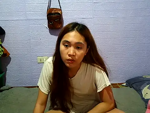 aina2003 online show from June 3, 4:37 am