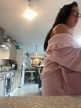 BunnyBallyX online show from March 11, 7:25 am