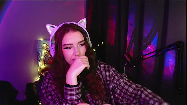Celia Sensual  online show from May 28, 7:11 pm