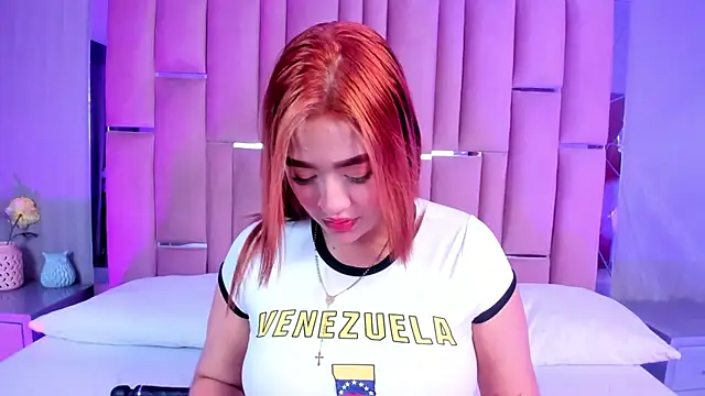 Saory     online show from May 8, 12:27 am