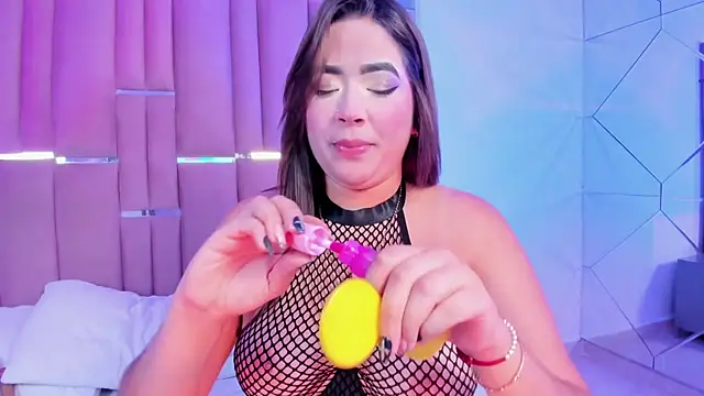 Saory     online show from July 17, 1:23 am