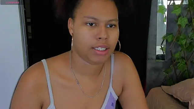 tatianasquirthot online show from April 21, 1:42 am