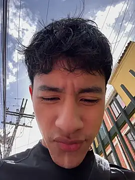 Sebas fire4 online show from June 2, 7:05 pm