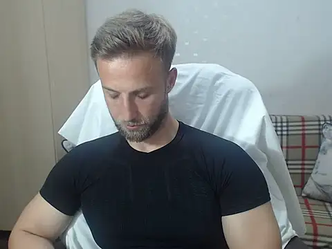BlondEagleMuscle online show from June 14, 9:06 pm