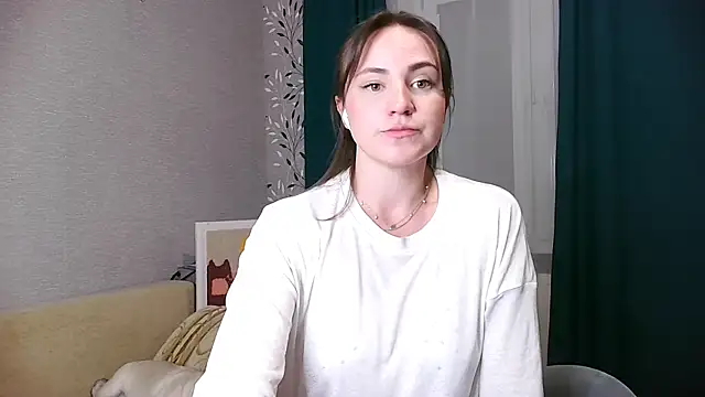Snapshot of eliza_sin chatting on May 8, 10:26 pm eliza sin online show from May 8, 10:26 pm