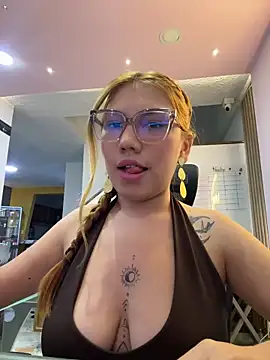 Lia Sterling online show from March 10, 10:04 pm