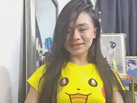 YunaBigCock online show from June 28, 8:20 am