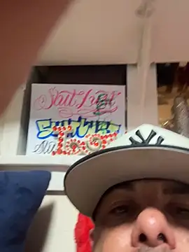 SALACIOUSTOPDOG online show from March 6, 4:53 am