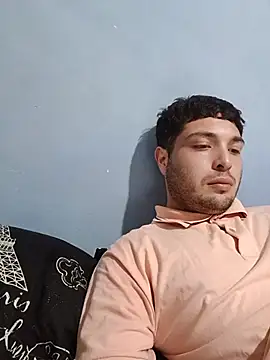 KEVINN022 online show from July 18, 3:33 am