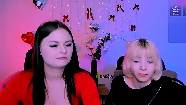  sabrina moore online show from April 11, 8:51 am