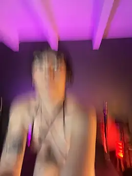 HoneyDemoni online show from March 27, 11:32 am