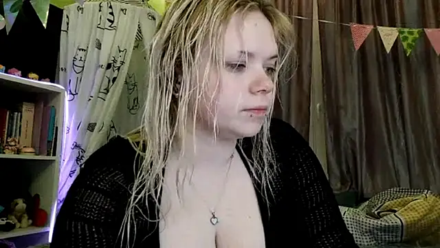 Snapshot of AnimeGirl67 chatting on March 14, 5:18 pm AnimeGirl67 online show from March 14, 5:18 pm