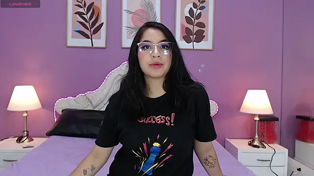 YayaQueen online show from May 30, 12:02 pm