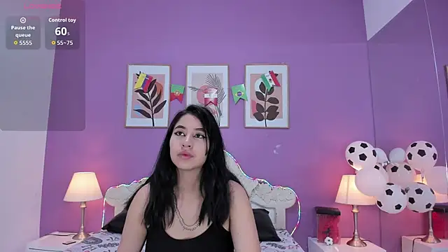 YayaQueen online show from July 8, 12:09 pm