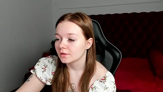ElinaVale online show from June 8, 5:13 pm