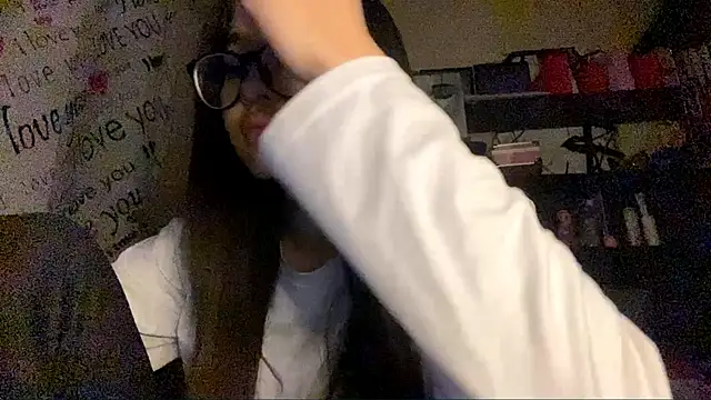 CatherineForbes online show from March 31, 1:44 pm