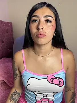 Charlothe1 online show from April 22, 11:39 pm