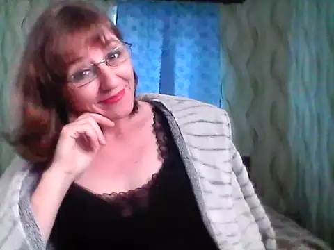 Alisaprice077 online show from May 28, 11:51 am