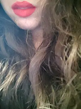 Kamilya89six online show from April 2, 2:04 pm