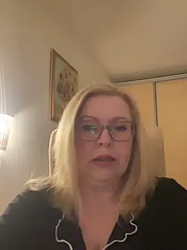 JanieLight53 online show from March 13, 8:04 pm