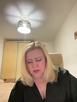 JanieLight53 online show from July 8, 8:57 pm