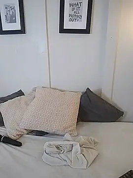 Snapshot of Fer_Luxx chatting on July 28, 11:28 am Fer Luxx online show from July 28, 11:28 am