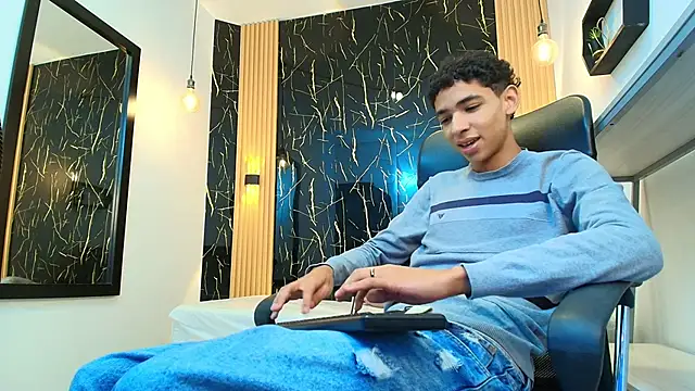 ValeriHot 1 online show from March 24, 3:11 am