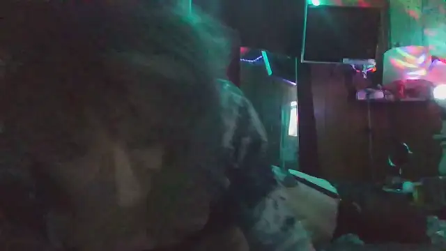 whitestallion529 online show from April 10, 4:28 am