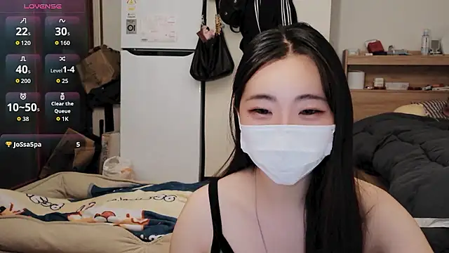 Snapshot of Berry_Chuu chatting on June 13, 7:56 pm Berry Chuu online show from June 13, 7:56 pm